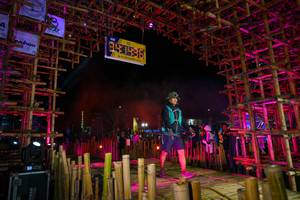 BIB: 121, 1112003
                            <button type="button" onclick="openModal(19201791)" class="btn btn-primary btn-sm float-right btn-popup" data-toggle="modal" data-target=".modal-high-quality">
                        <i class="fas fa-shopping-cart"></i> Add to Cart
                    </button>
                                            <button type="button" onclick="isThisMe(19201791, true)" class="btn btn-success btn-sm float-right btn-popup btn-isme hidden" data-toggle="tooltip" data-placement="bottom" title="นี่คือรูปของคุณใช่ไหม คลิกที่นี่เพื่อเอาเข้าอัลบั้ม">
                        <i class="fas fa-plus"></i> Add to album
                    </button>
                    <button type="button" onclick="isThisMe(19201791, false)" class="btn btn-warning btn-sm float-right btn-popup btn-isnotme hidden">
                        <i class="fas fa-ban"></i> Remove from album
                    </button>